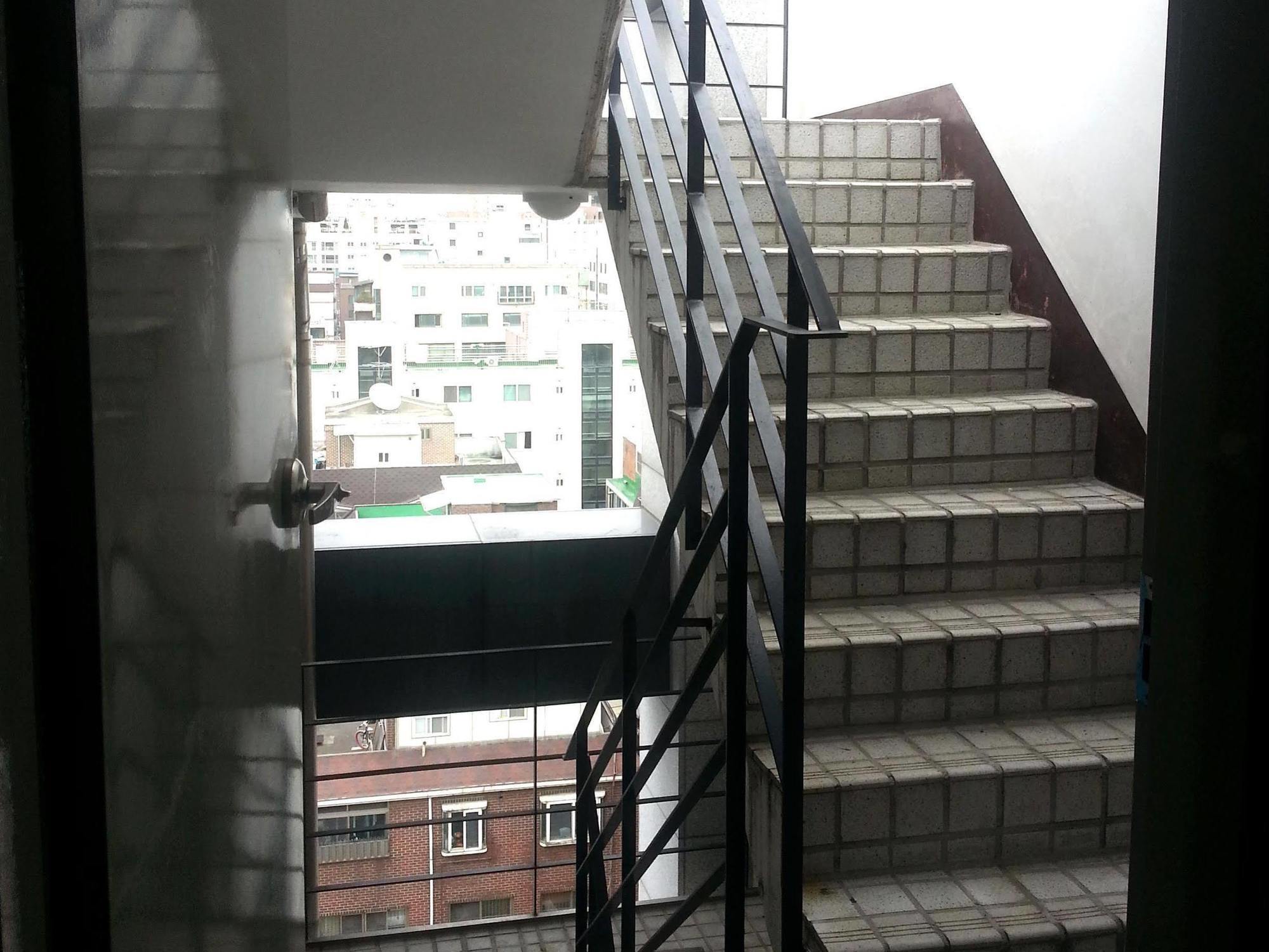 Ho Home Tel Seoul Exterior photo